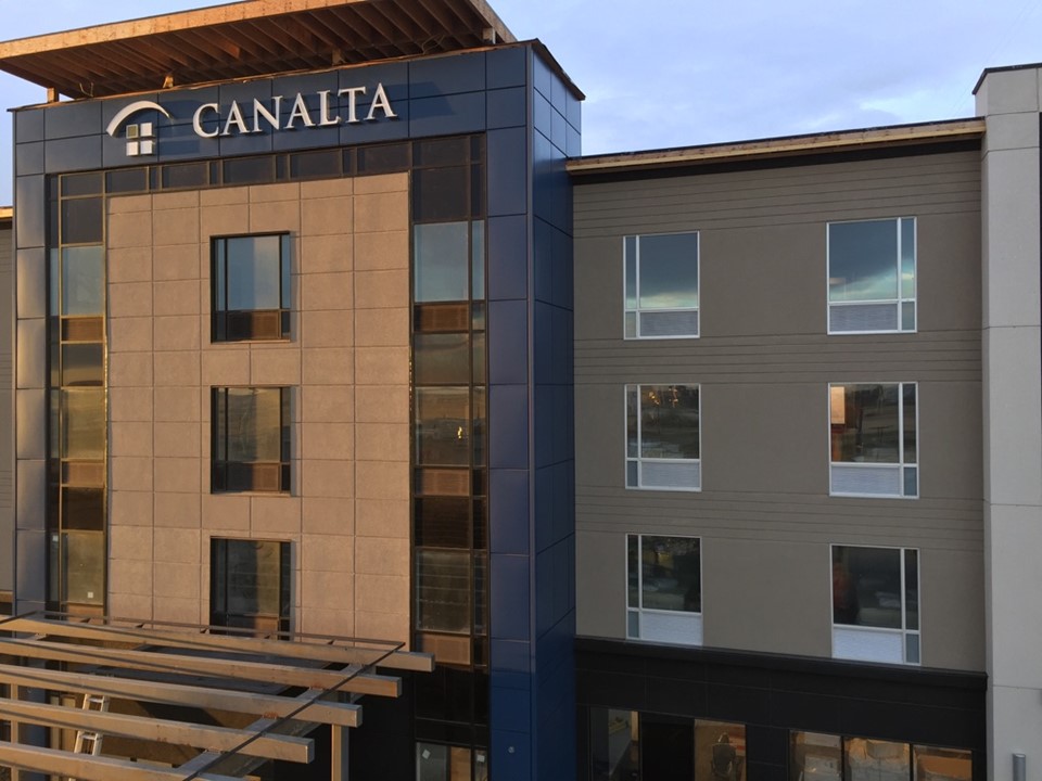 Lenmak Strataclad. Kindersly, SK.